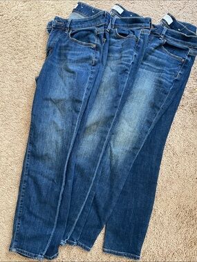 Bundle of 3 Loft Petite Size Two Curve Skinny Ankle Jeans